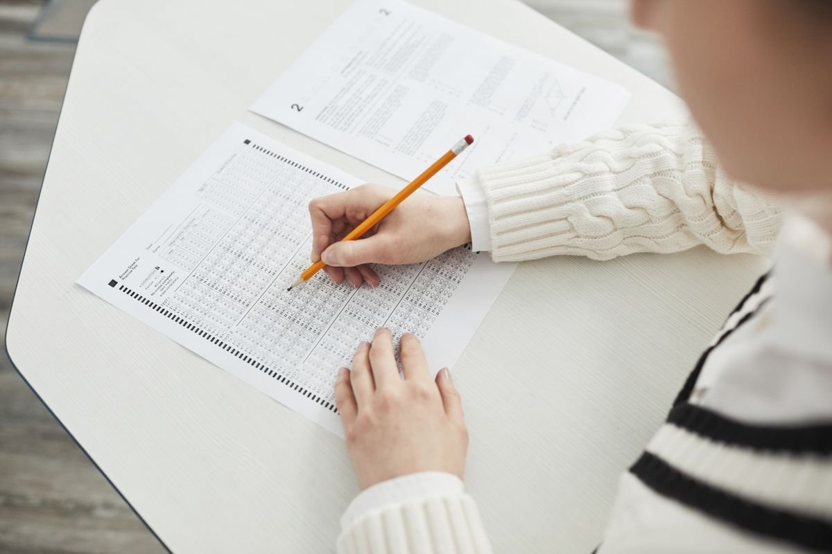 How to Pass a Proctored Exam Without Stress: 10 Proven Tips